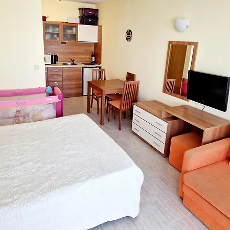 Aparthotel Pool View Studio, Pollo Resort, Sunny Sunny Beach