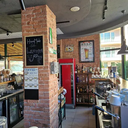 Aparthotel Pool View Studio, Pollo Resort, Sunny