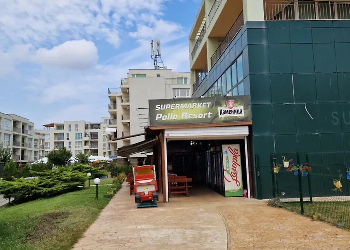 Pool View Studio, Pollo Resort, Sunny شقة فندقية 3*