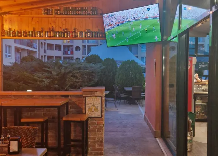 アパートホテル Pool View Studio, Pollo Resort, Sunny 3*