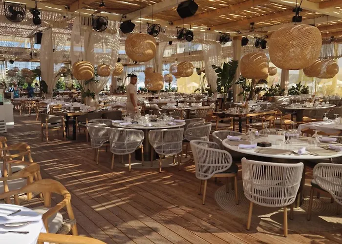 アパートホテル Pool View Studio, Pollo Resort, Sunny