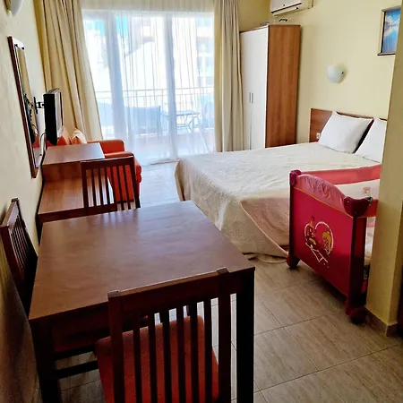 아파트호텔 Pool View Studio, Pollo Resort, Sunny Beach 3*