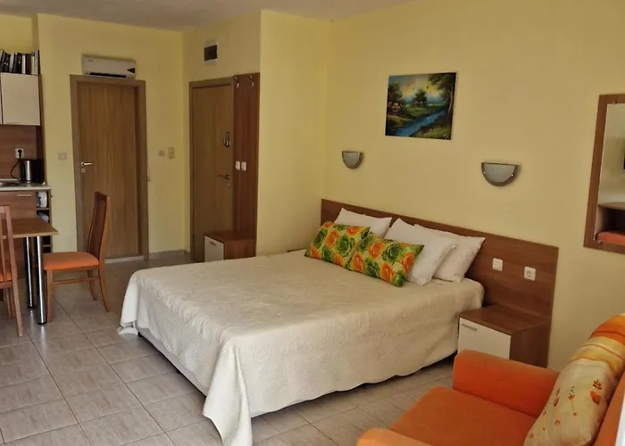 Aparthotel Pool View Studio, Pollo Resort, Sunny Sluneční pobřeží