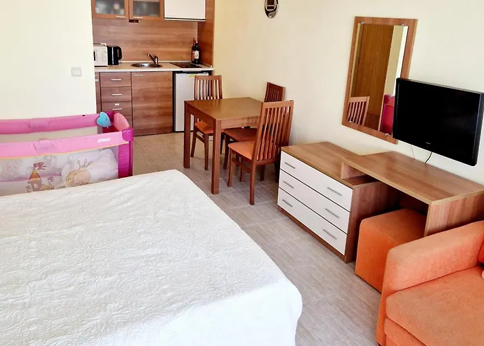 Aparthotel Pool View Studio, Pollo Resort, Sunny Sluneční pobřeží