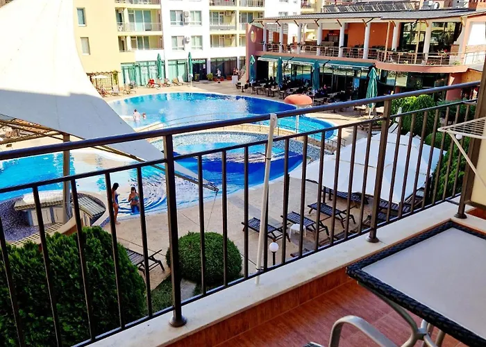 Pool View Studio, Pollo Resort, Sunny Aparthotel