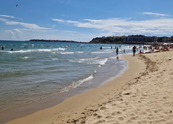 Aparthotel Pool View Studio, Pollo Resort, Sunny 3*